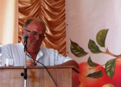 Прогресивні садівничі технології доповів Тадеуш Пагач (Польща)